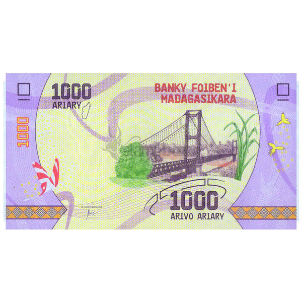 MADAGASCAR 1000 ARIARYS 2017 P-100 UNC