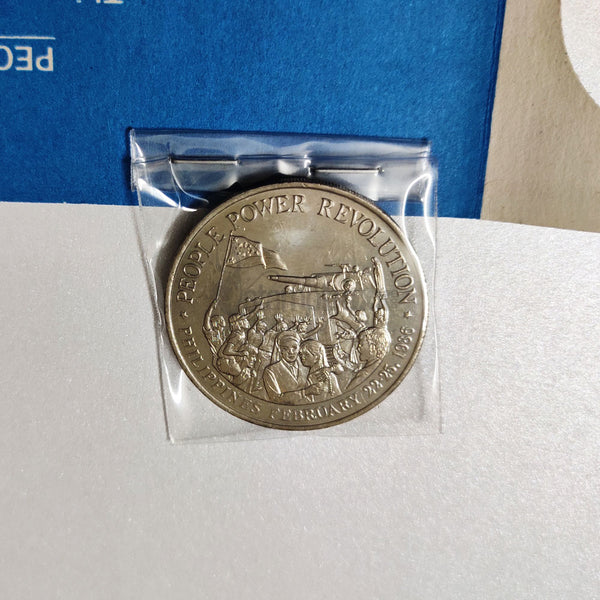 PHILIPPINES 10 PISO 1988 COMMEMORATIVE COIN UNC